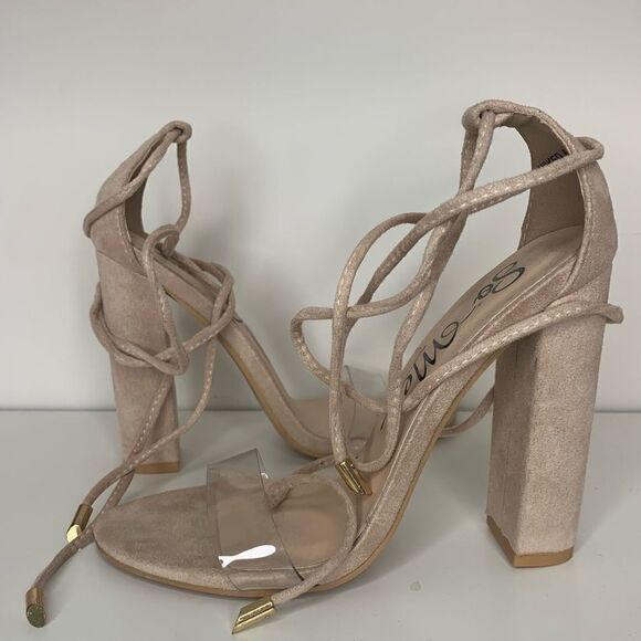 Nude Tie up block heels - Picture 1 of 6